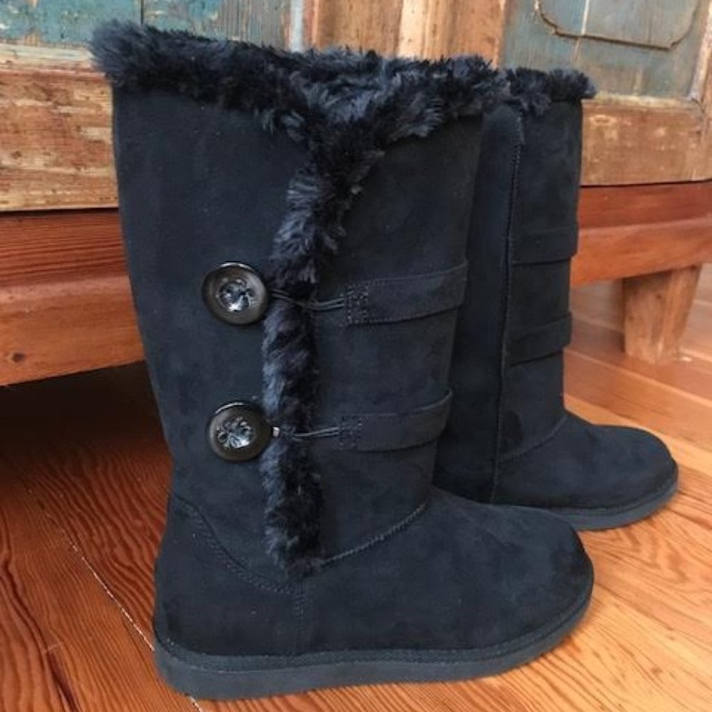 Arizona Faux Suede and Fur Snow Boots 8